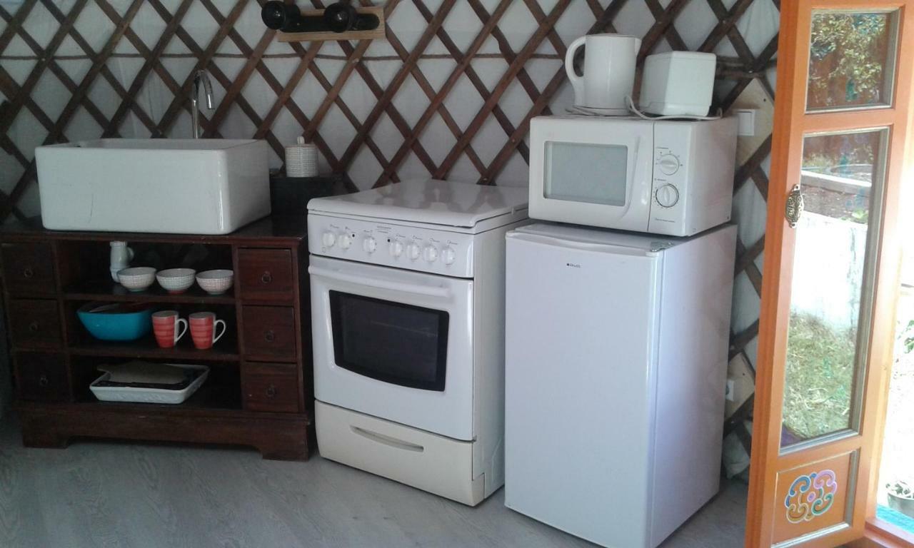 Yourte Grain De Folie Hotel Waben Luaran gambar